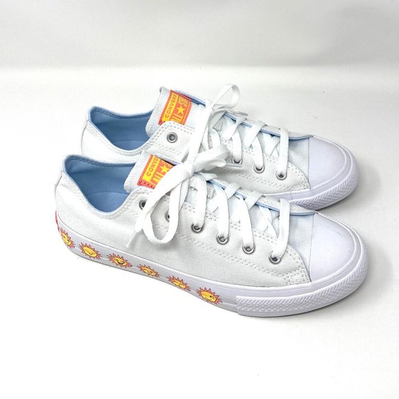 Converse Shoes - 🌸Sale🌸 Converse CTAS White Chambray Blue Canvas Sneaker Women's Size 8 670702F